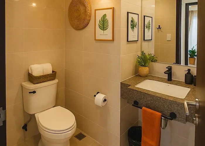 Modern & Cozy 2br Near Okada, Solaire, Airport